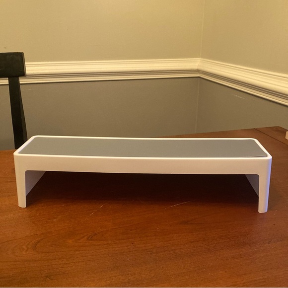 4/$10 - 3-Tier Plastic Spice Rack - Picture 4 of 6